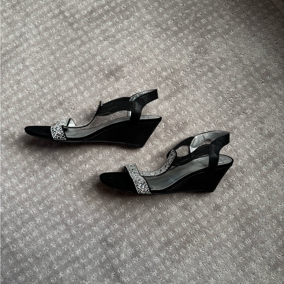 New York Transit Shoes - New York Transit Black and Silver Rhinestone Wedges